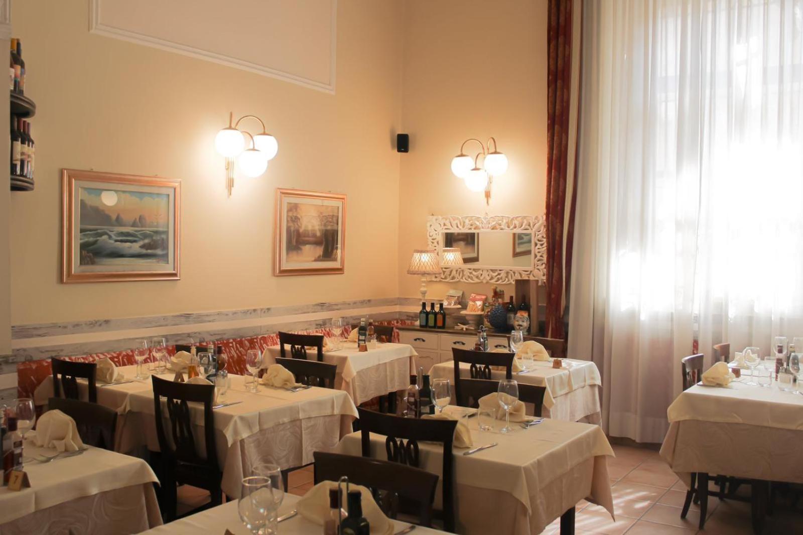 מילאנו Hotel Sicilia מראה חיצוני תמונה