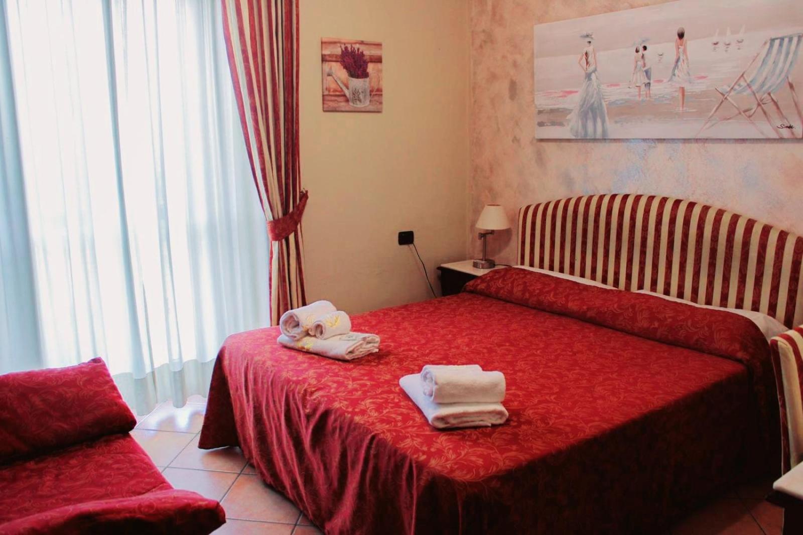 מילאנו Hotel Sicilia מראה חיצוני תמונה
