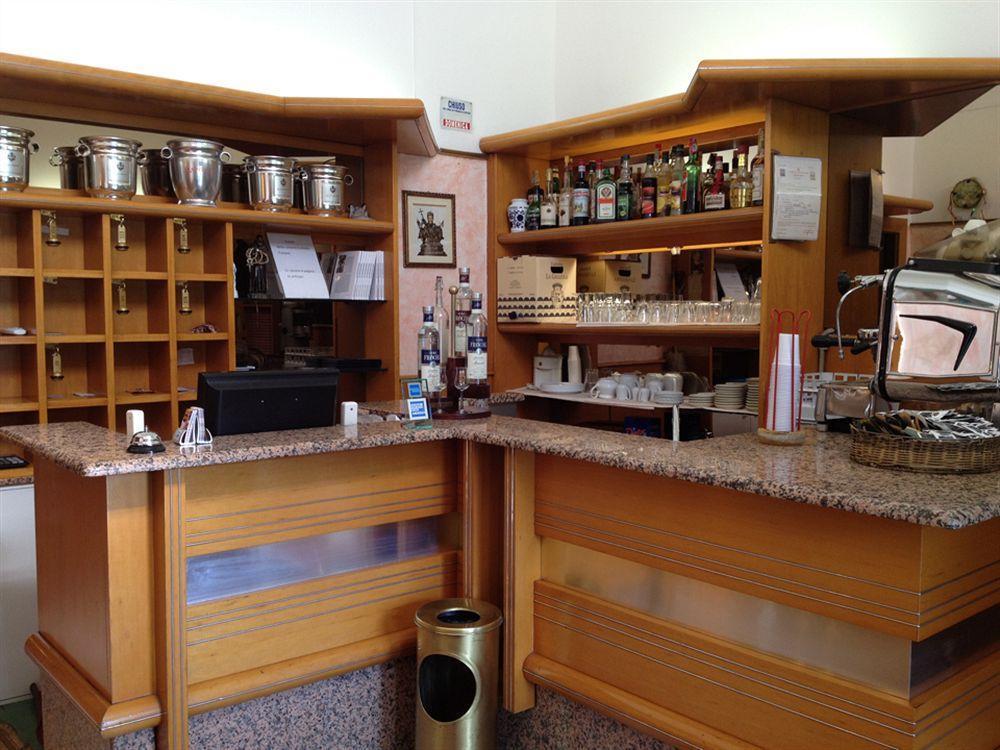 מילאנו Hotel Sicilia מראה חיצוני תמונה