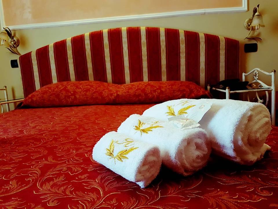 מילאנו Hotel Sicilia מראה חיצוני תמונה