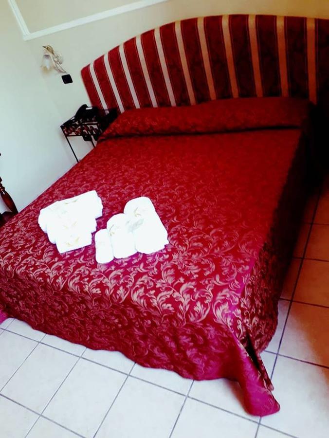 מילאנו Hotel Sicilia מראה חיצוני תמונה