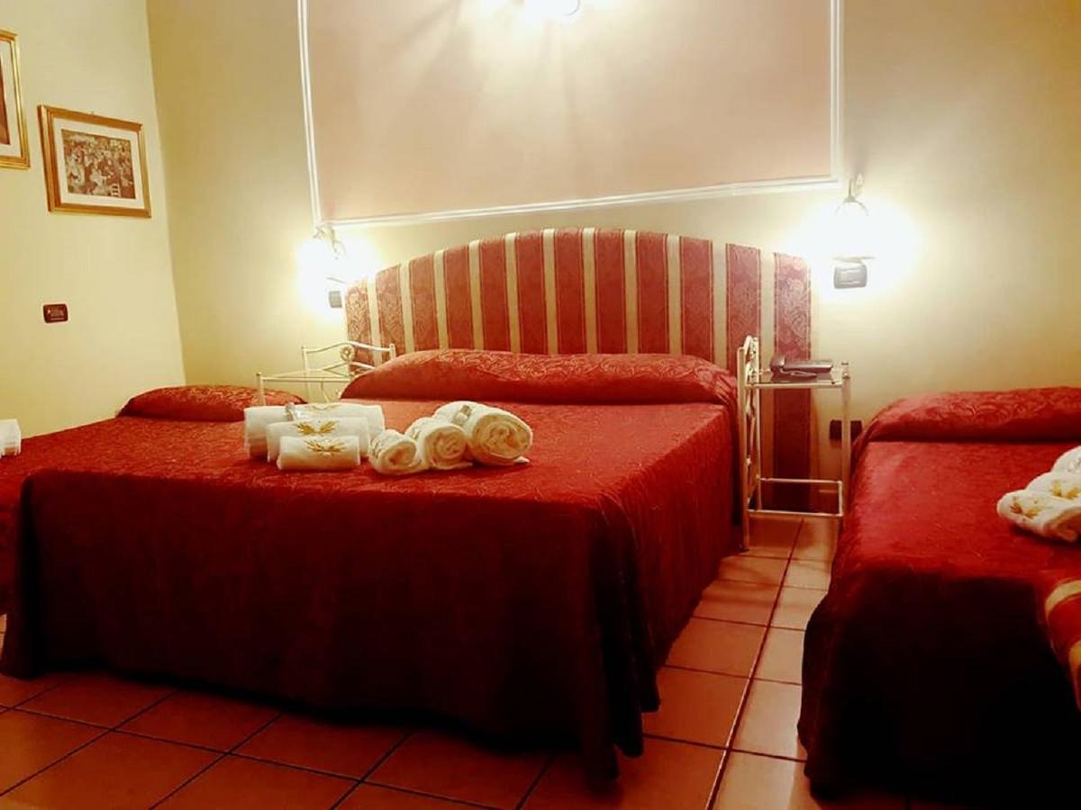 מילאנו Hotel Sicilia מראה חיצוני תמונה